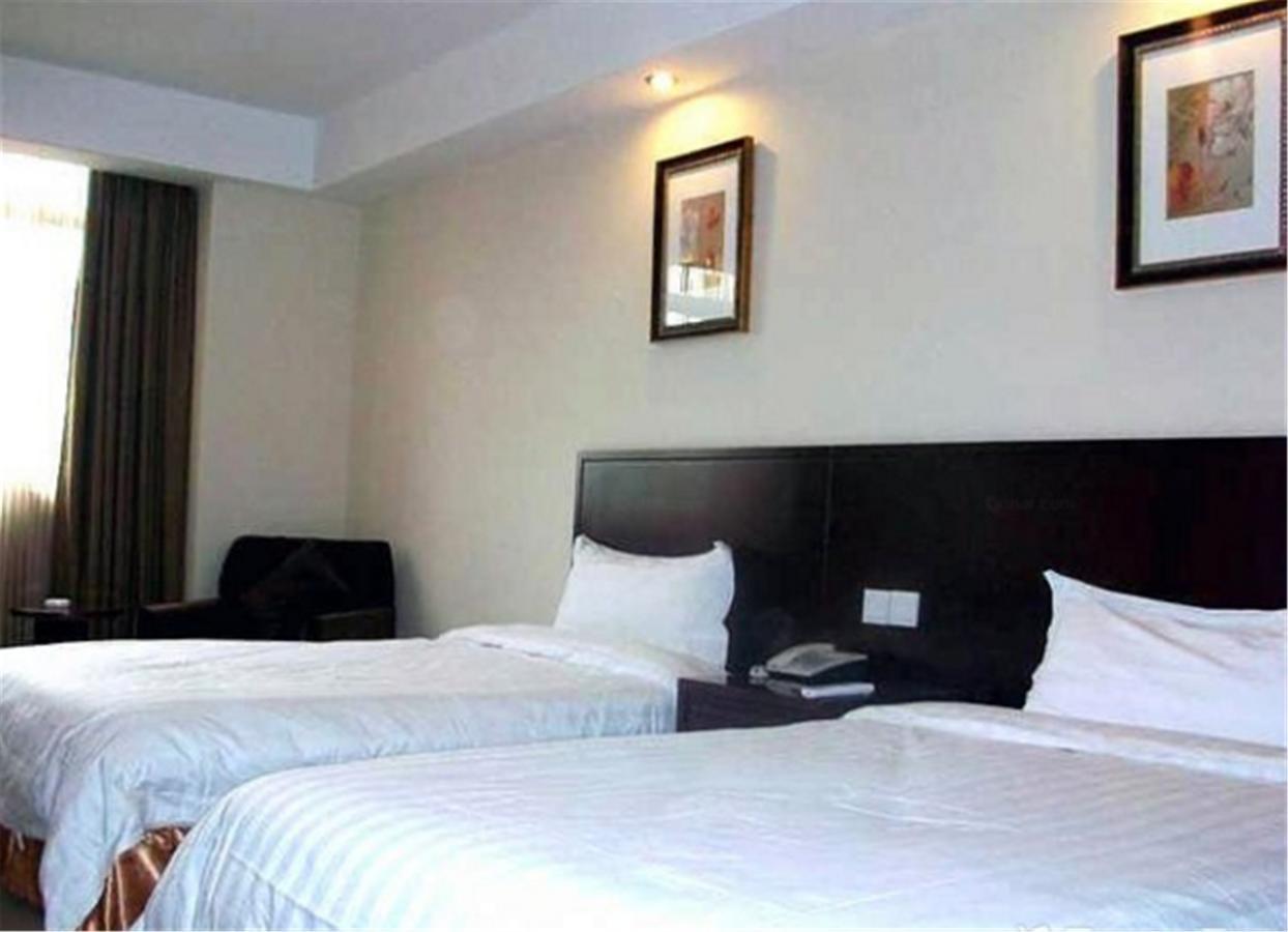 Vienna 3 Best Hotel Shanghai Expo Sanlin Экстерьер фото